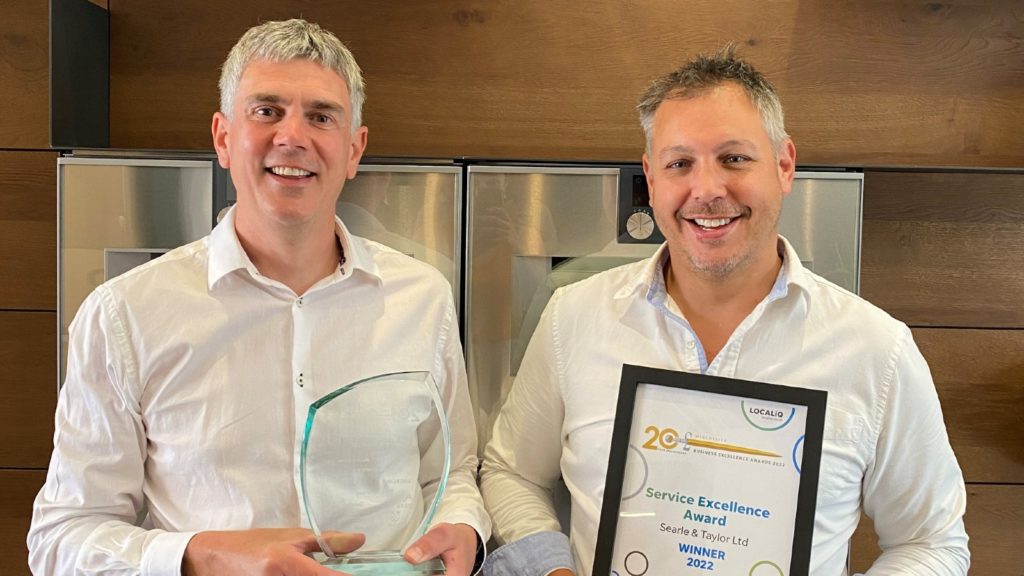 Retailer Searle & Taylor scoops Service Excellence Award 1